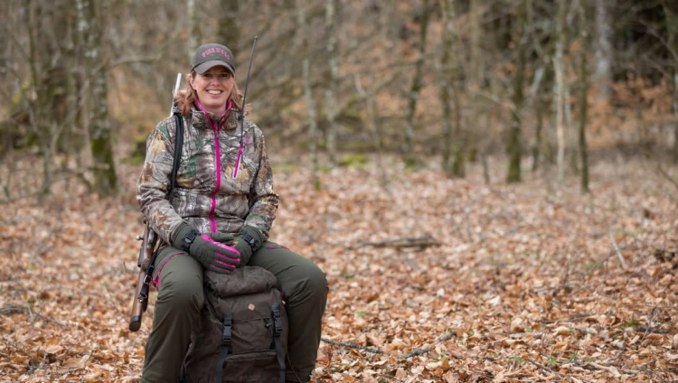 plecak outdoorowy z siedziskiem 35L Pinewood brązowy