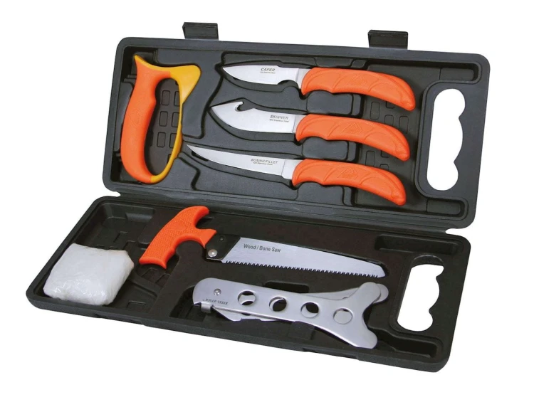 Zestaw myśliwski Outdoor Edge Wild Pak 8 elementów w walizce