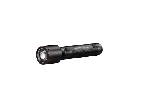 Ledlenser P6R Core z włączoną diodą LED
