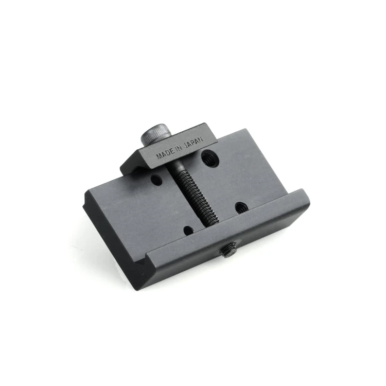 Otwarty kolimator Delta Optical z czerwonym punktem 2 MOA