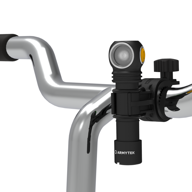 Armytek Wizard C2 Pro Max F06701C zamocowana na kierownicy uchwytem ABM-01