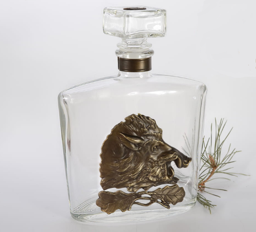 Screenshot 2021-12-10 at 11-09-25 Prezent dla myśliwego - karafka z dzikiem - brąz.png