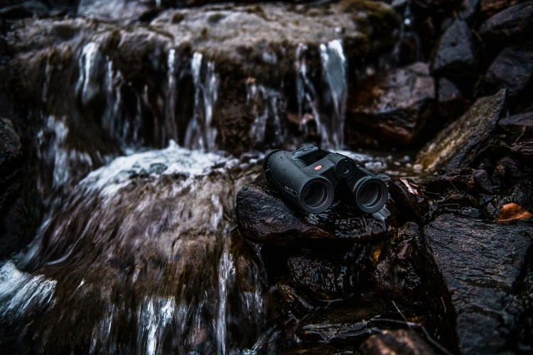 Leica Geovid Pro 8x32 lornetka z dalmierzem do polowania w lesie