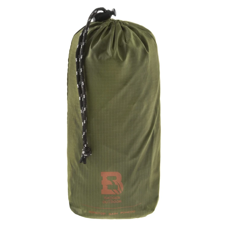 Ponczo Badger Outdoor Rain Poncho Olive w pokrowcu transportowym