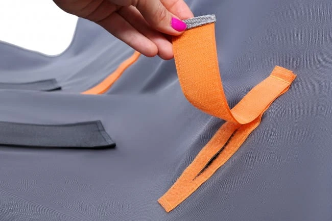 Detal maty dla psa Kardimata Anti Slip ograniczającej przesuwanie