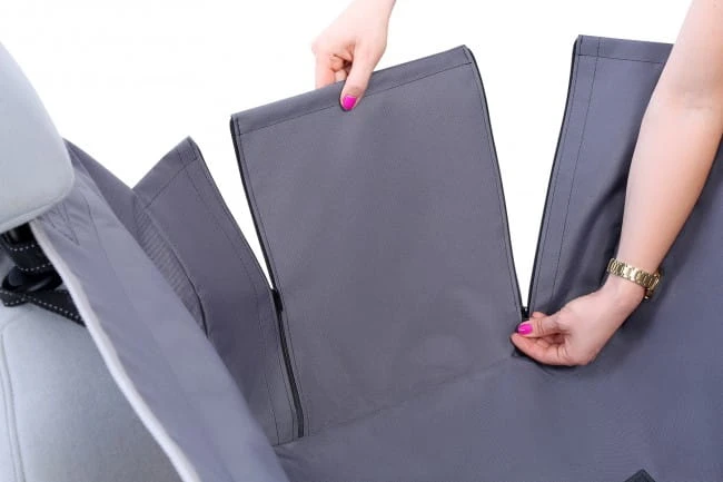 Kardimata Anti Slip z zamkiem – miejsce na kanapie dla psa i pasażera