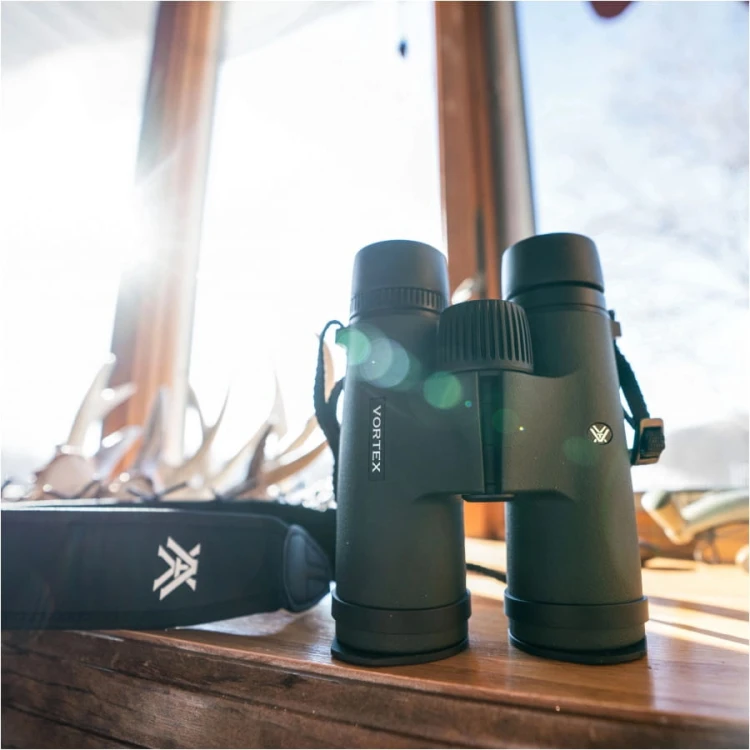 Vortex Triumph HD 10x42 – lornetka do polowania, turystyki i obserwacji przyrody