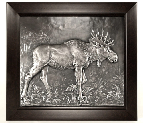 Srebrzona płaskorzeźba myśliwska z łosiem 52 × 45 cm